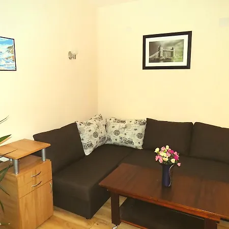 Mira Apartament